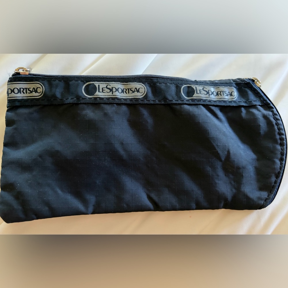 LeSportsac Set of Bags with a Wallet - Picture 4 of 12